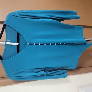 NEW TEAL BUTTON DOWN BLOUSE SIZE MED NY COLLECTION PETITE